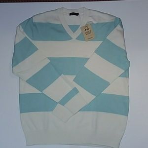 100% Cotton Noble Mount V-Neck Sweater